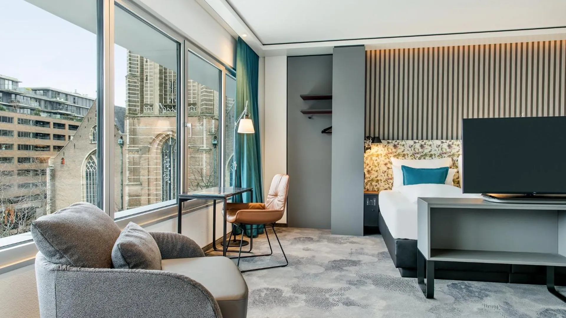 Motel One Роттердам Отель